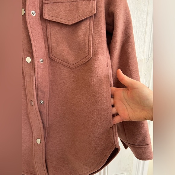 Abercrombie Shacket Rose Pink Color - Picture 4 of 5